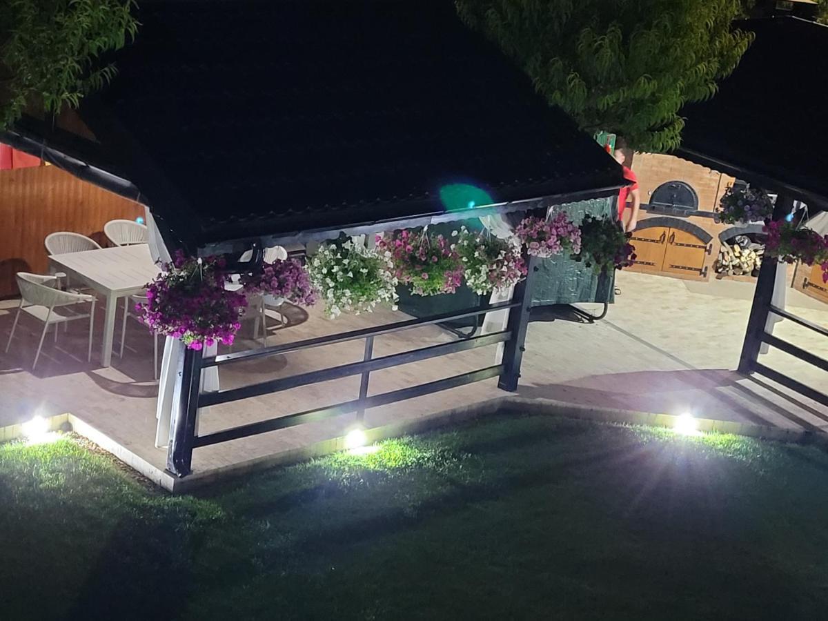 ホテル Kys House テキルギオル エクステリア 写真